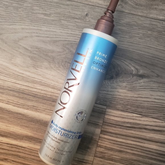 Norvell Sunless Tan Treatment Kit - Picture 3 of 5